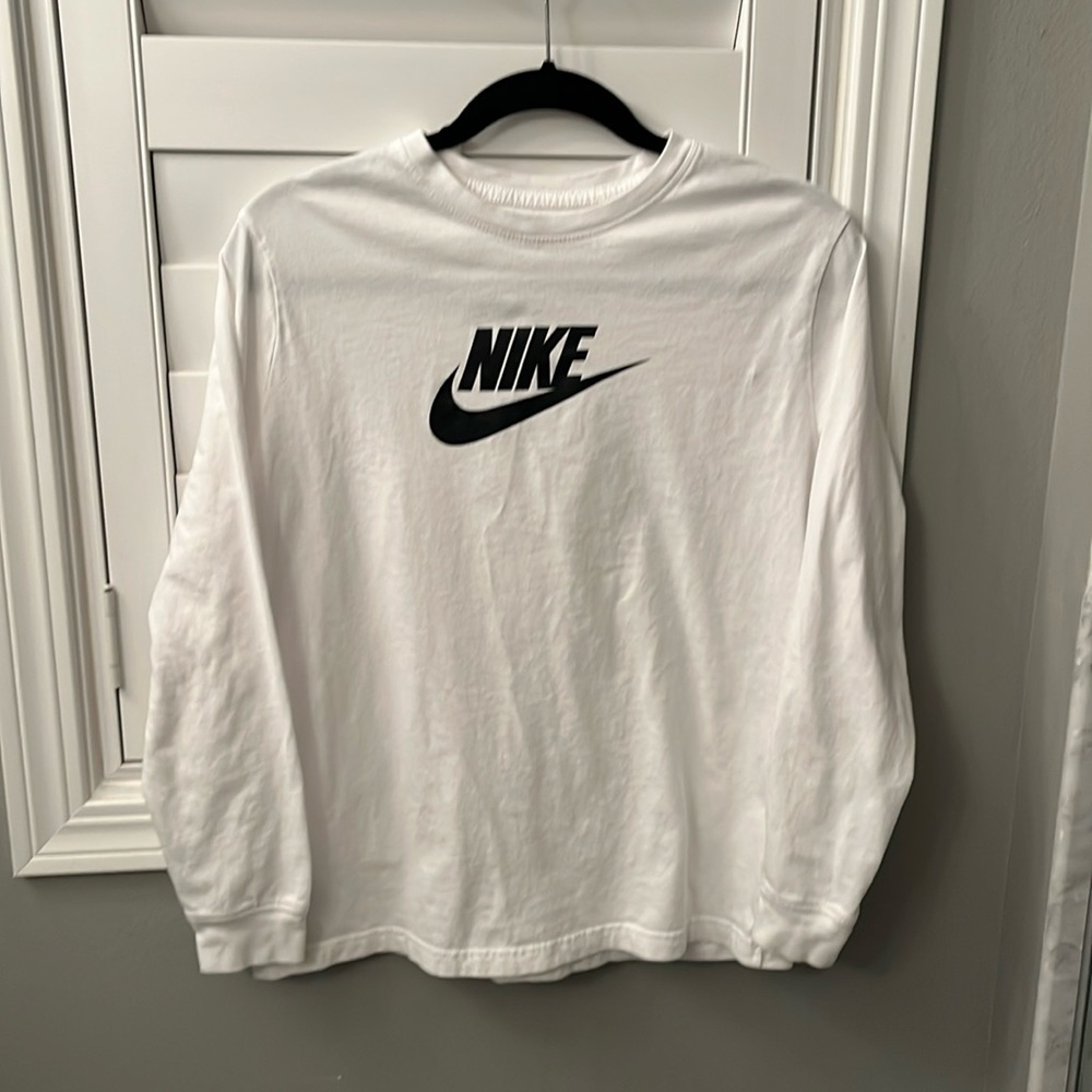 Nike XL youth long sleeve cotton T-shirtt